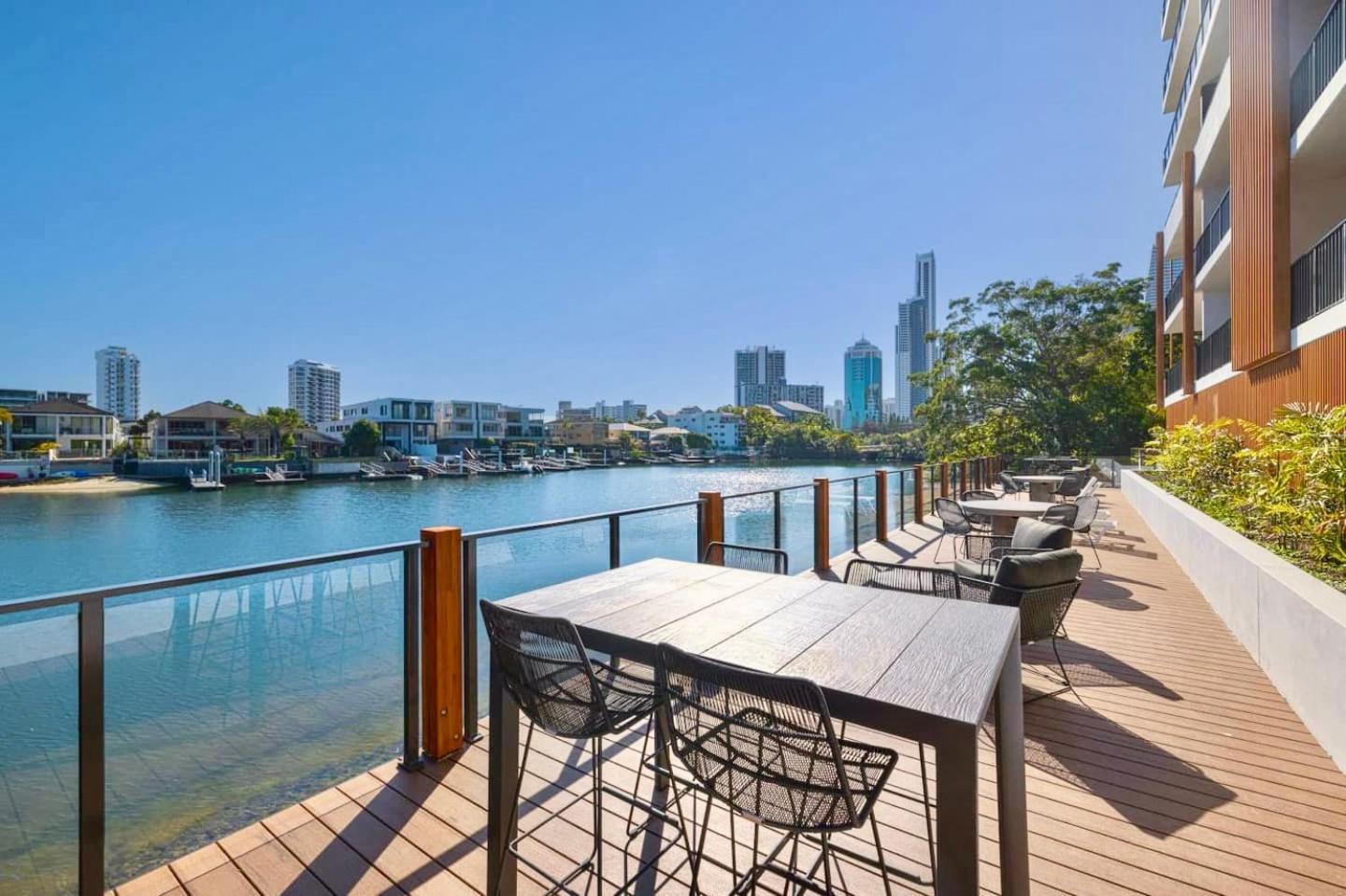 E.S. Surfers Paradise Apartamento Gold Coast Exterior foto
